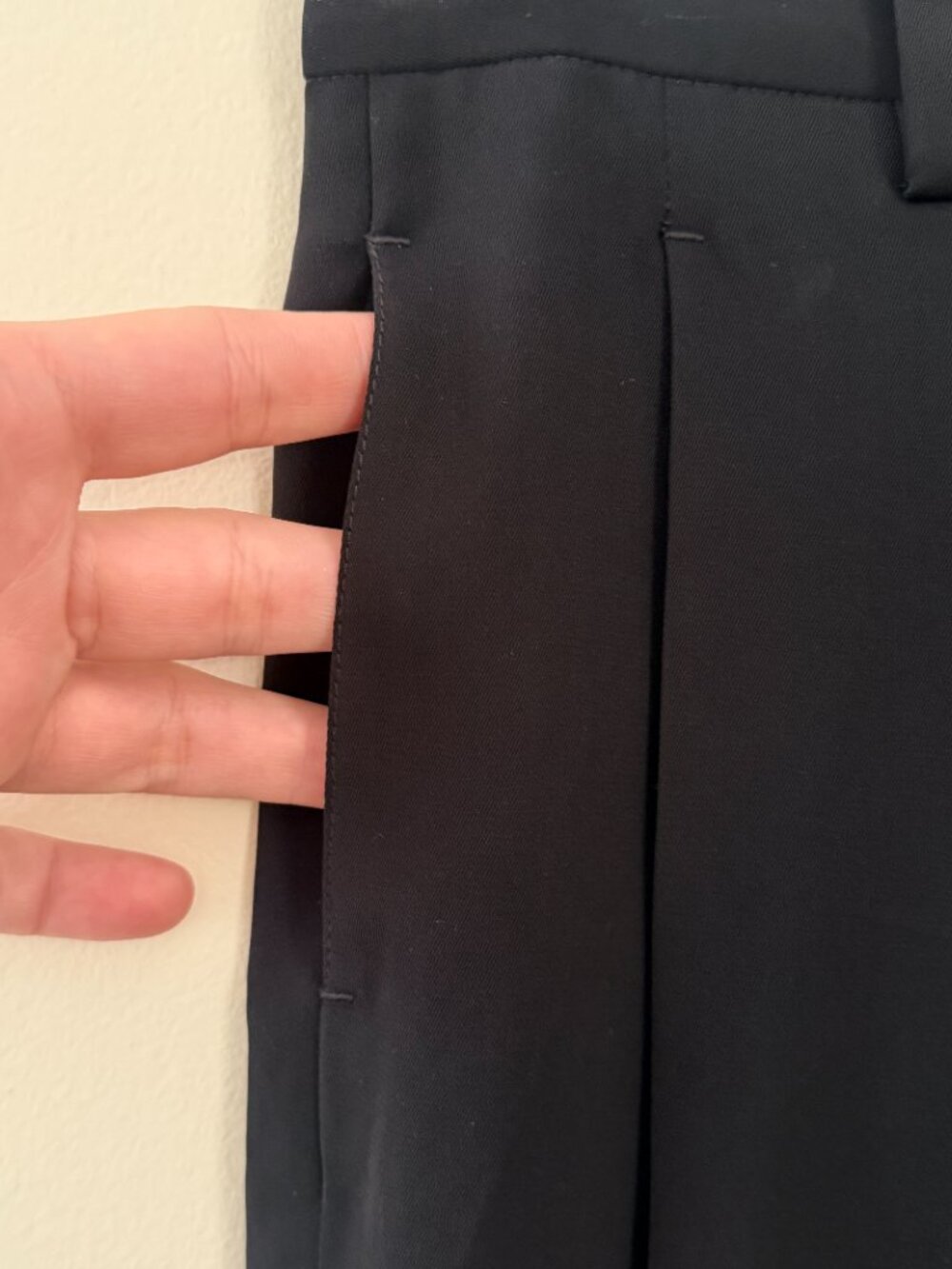 TOM FORD BLACK DRESS SPECIAL OCCASION PANTS 38- 6 - Picture 2 of 11